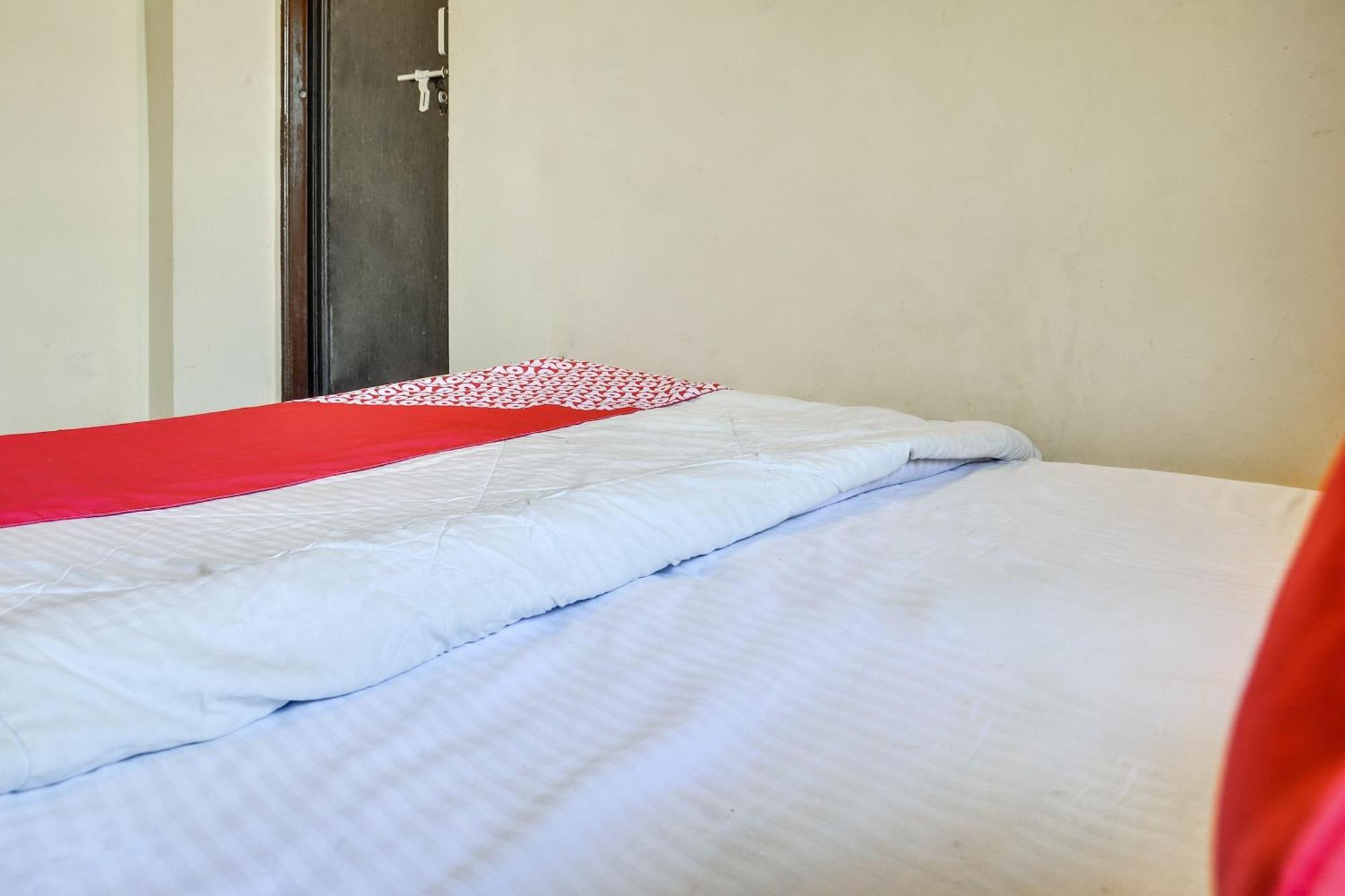 Hotel O Infinity Inn Нагпур Екстериор снимка