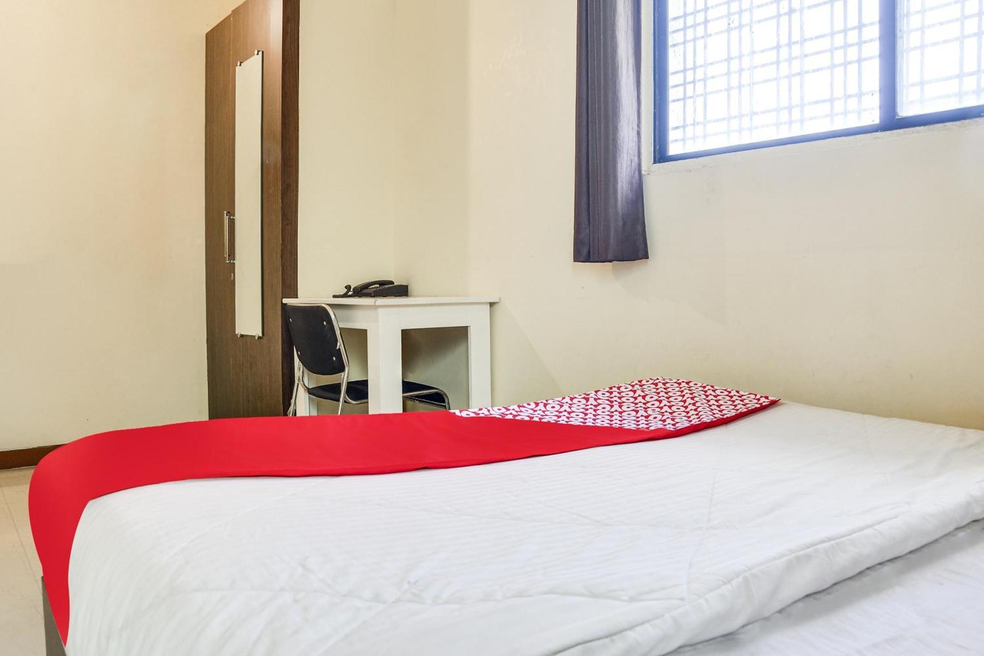 Hotel O Infinity Inn Нагпур Екстериор снимка