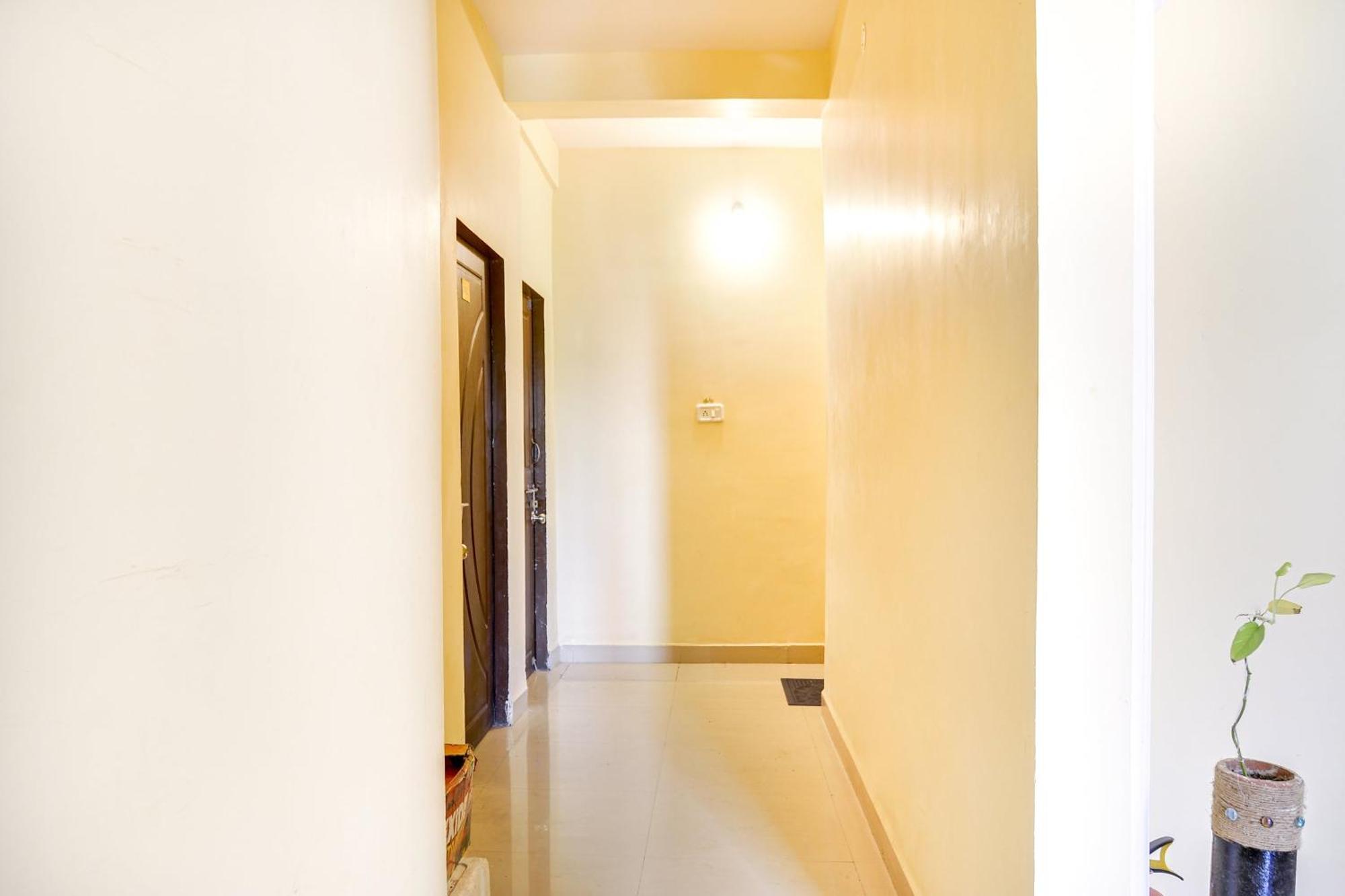 Hotel O Infinity Inn Нагпур Екстериор снимка